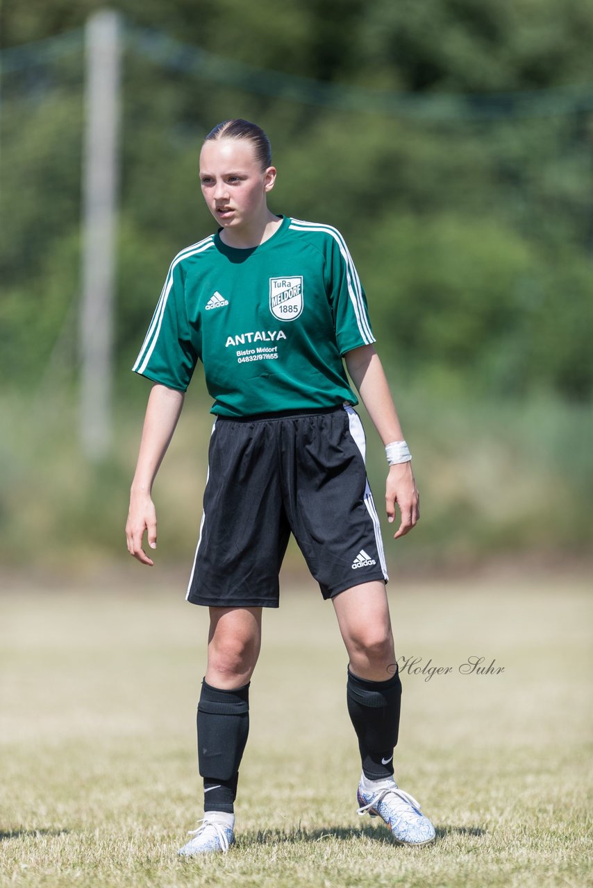 Bild 102 - wBJ TuRa Meldorf/Buesum - JFV Luebeck : Ergebnis: 1:0